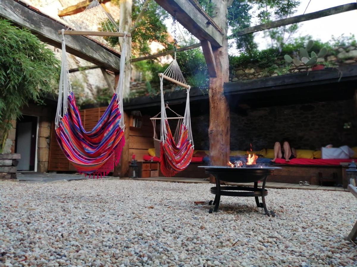 Bed and Breakfast Domaine De La Castagnere Castetnau-Camblong Екстер'єр фото