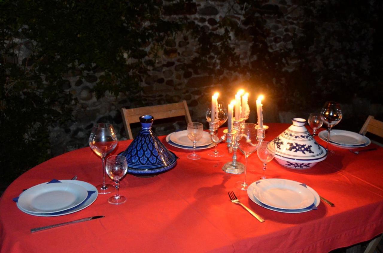 Bed and Breakfast Domaine De La Castagnere Castetnau-Camblong Екстер'єр фото